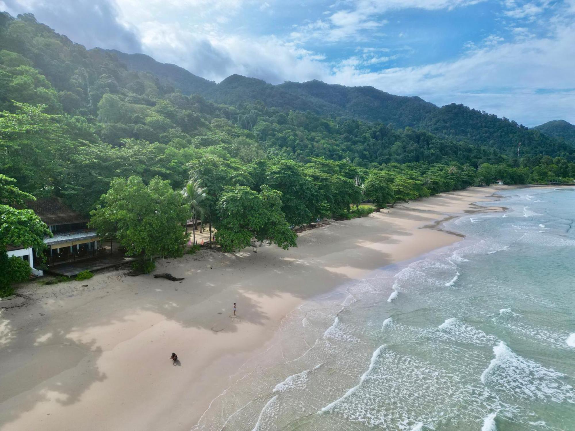 Beach Jungle Koh Chang Bagian luar foto